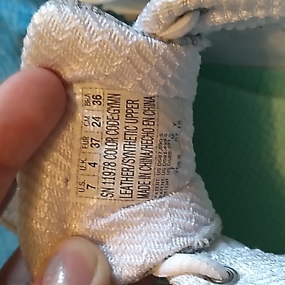 Women's Skechers air cooled memory foam - Picture 8 of 8